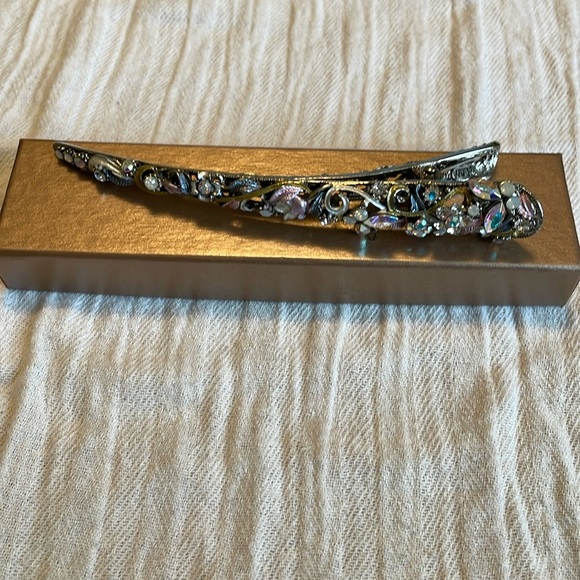 Ornate sparkly hair clip - Picture 1 of 3